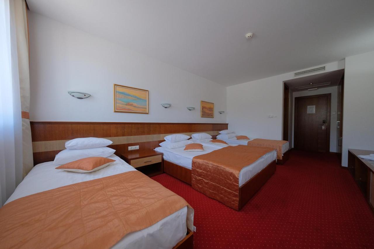 Motel Mujanic Sarajevo Mostarsko Raskrsce Exteriör bild