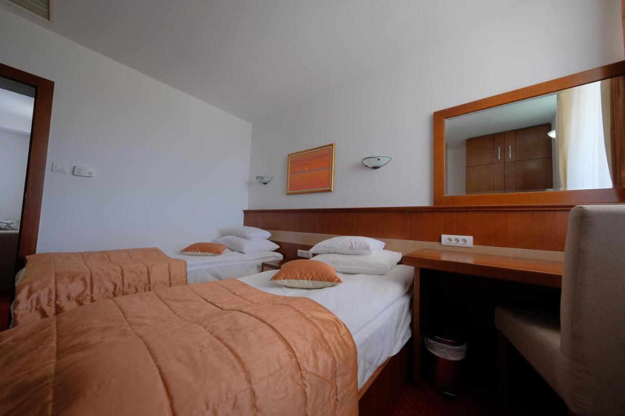 Motel Mujanic Sarajevo Mostarsko Raskrsce Exteriör bild
